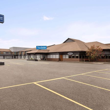 Travelodge By Wyndham Brandon Exterior foto
